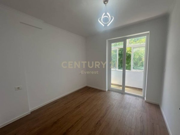 Tirane, shitet apartament 1+1 Kati 3, 42 m² 135.000 € (Myslym Shyri)