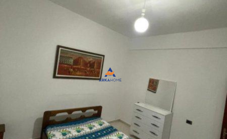 Tirane, jepet me qera apartament 1+1 Kati 0, 40 m² 340 € (paskuqan)