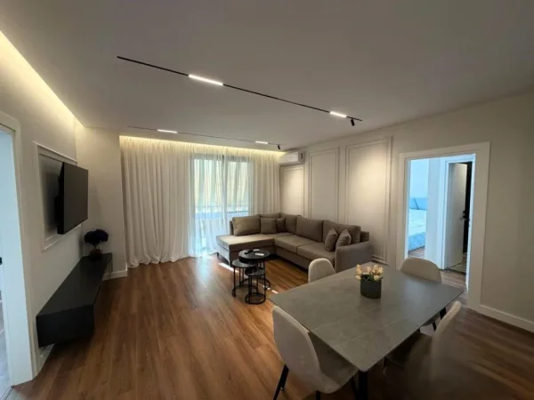 Tirane, jepet me qera apartament 2+1 Kati 8, 81 m² 1.200 € (Hoxha Tahsim)