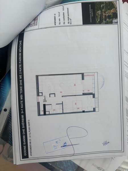 Tirane, shitet apartament 1+1 Kati 3, 93 m²