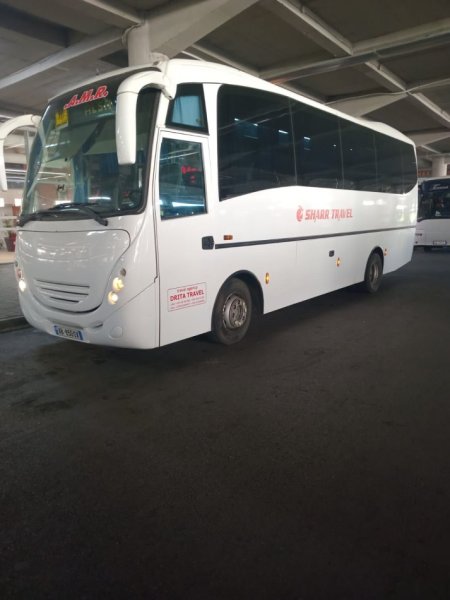 Tirane, shes Autobus Mercedes Nafte, e bardhë manuale Kondicioner 20.000 €