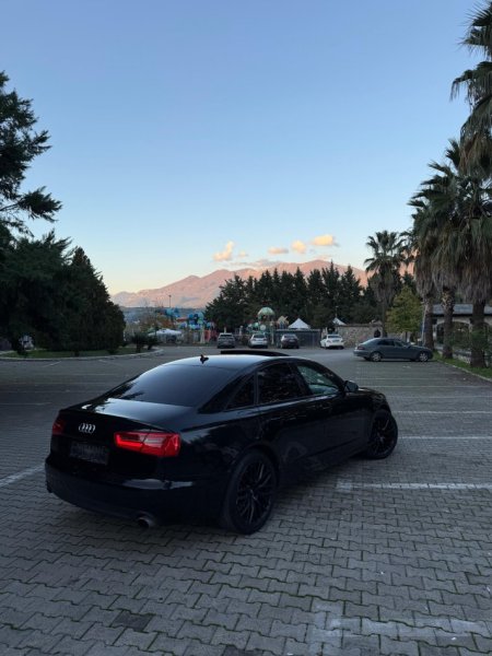 Tirane, shitet makine Audi A6 Quattro Benzin+Gaz, e zeze automatik Klima 248.555 km