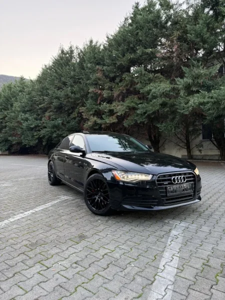 Tirane, shitet makine Audi A6 Quattro Benzin+Gaz, e zeze automatik Klima 248.555 km