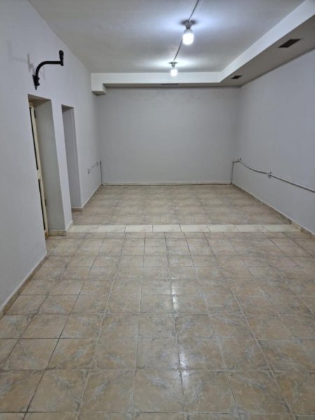 Tirane, shitet ambjent biznesi Kati 0, 285 m² 345.000 € (Rruga Ilia Dilo Sheperi , Selite)
