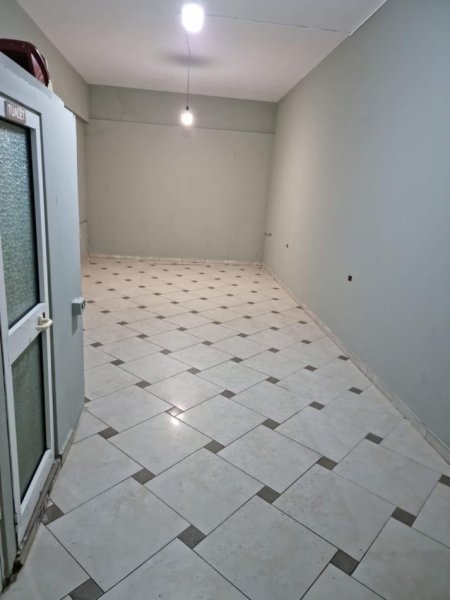 Tirane, shitet ambjent biznesi Kati 0, 285 m² 345.000 € (Rruga Ilia Dilo Sheperi , Selite)
