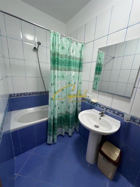 Tirane, jepet me qera apartament 1+1 Kati 6, 65 m² 800 € (ISH BLLOKU)
