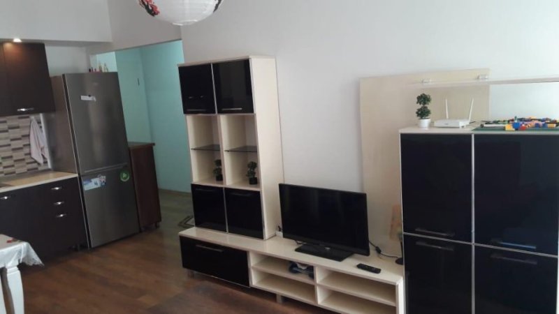 Tirane, shitet nga Pronari, pa-komision apartament 1+1+Aneks+Ballkon Kati 2, 155.000 € (Rruga Budi)