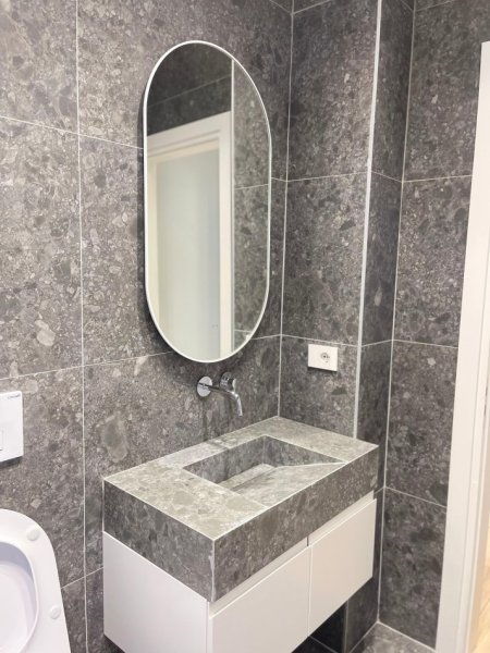 Tirane, jepet me qera apartament 1+1 , 75 m² 1.250 €