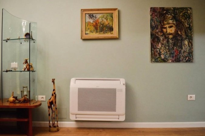 Tirane, jepet me qera apartament 2+1+Ballkon Kati 4, 100 m² 800 € (21 Dhjetori/Rr.Naim Frasheri)