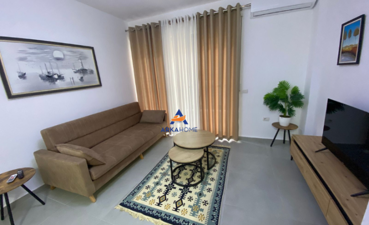 Tirane, jepet me qera apartament 1+1+Ballkon Kati 1, 73 m² 778 € 