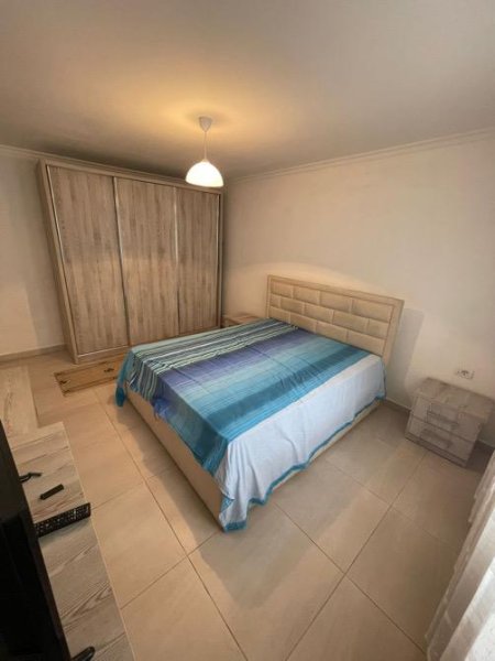 Tirane, jepet me qera nga Pronari, pa-komision apartament 2+1 , 90 m² 500 € (Rruga Kongresi manastirit tek pediatria)