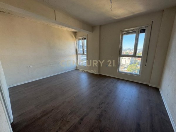 Tirane, shitet apartament 2+1+Ballkon Kati 7, 105 m² 197.000 € (DON BOSKO)