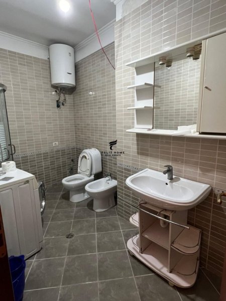 Tirane, shitet apartament 2+1 Kati 8, 96 m² 110.000 € (ASTIR)