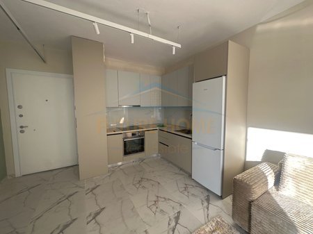 Shqiperi, shitet apartament 1+1 , 100.000 € 