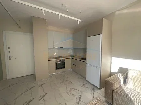 Shqiperi, shitet apartament 1+1 , 100.000 € 