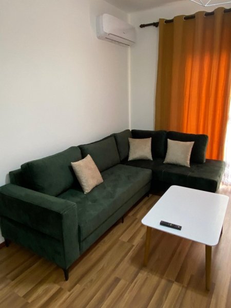 Tirane, shitet apartament 1+1 Kati 7, 72 m² 110.000 €