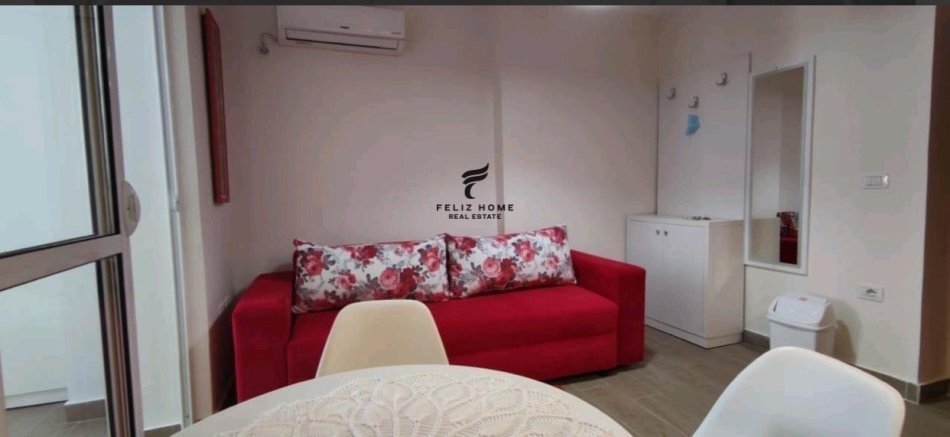 Tirane, jepet me qera apartament 1+1 Kati 5, 42 m² 500 € (BLLOKU)
