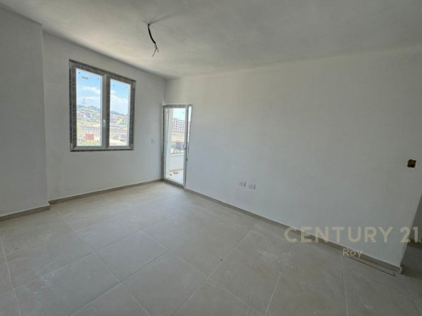 Durres, shitet apartament 1+1 Kati 2, 75 m² 98.000 € (Golem)