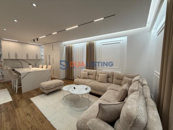 Tirane, jepet me qera apartament 2+1+Ballkon Kati 3, 103 m² 1.000 € (Bulevardi i Ri)