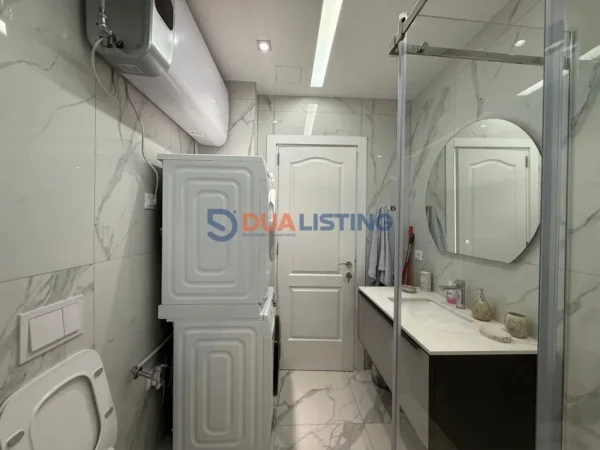 Tirane, jepet me qera apartament 2+1+Ballkon Kati 3, 103 m² 1.000 € (Bulevardi i Ri)