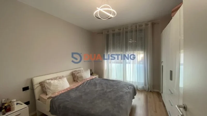 Tirane, shitet 1+1+Ballkon Kati 2, 80 m² 227.000 € 