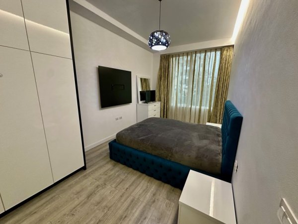 Tirane, shitet apartament 2+1+Aneks+Ballkon Kati 1, 119 m² 218.000 € (Xhon Kenedi)