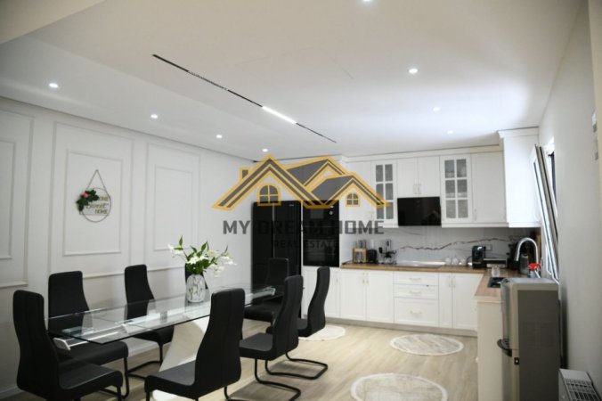 Durres, shitet 2+1 , 300.000 €