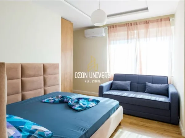 Tirane, jepet me qera apartament 1+1+Ballkon Kati 6, 68 m² 800 € (Bllok, Tiranë)