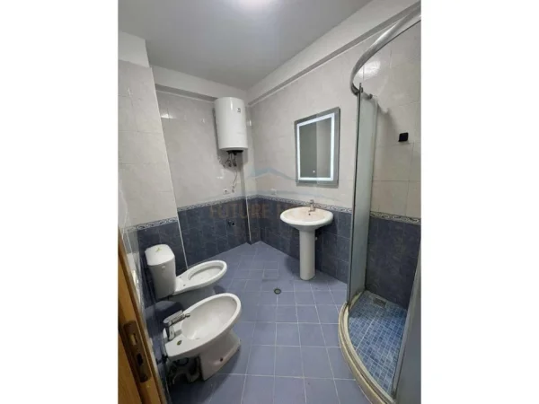 Tirane, shes apartament 2+1 Kati 3, 100 m² 155.000 € (“Lin” Yzberisht , Tirane)
