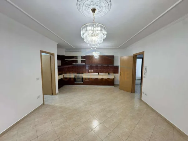 Tirane, shes apartament 2+1 Kati 3, 100 m² 155.000 € (“Lin” Yzberisht , Tirane)