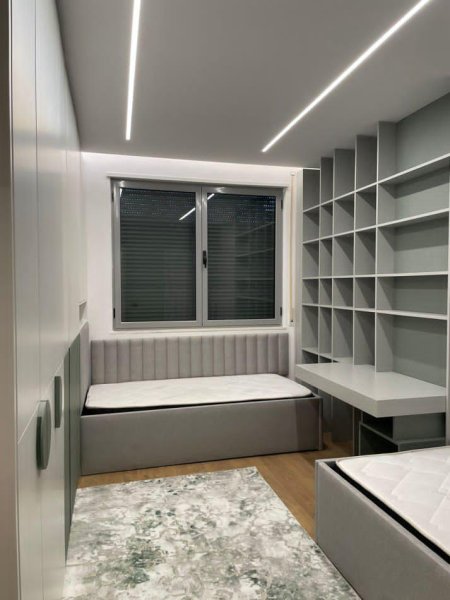 Tirane, jepet me qera apartament 2+1+Ballkon Kati 5, 113 m² 700 € (Astir)