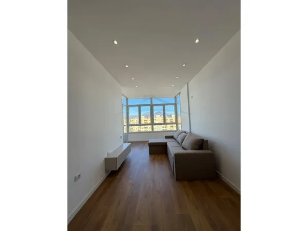 Tirane, shitet apartament 1+1 Kati 7, 64 m² 95.000 € (Unaza e re)