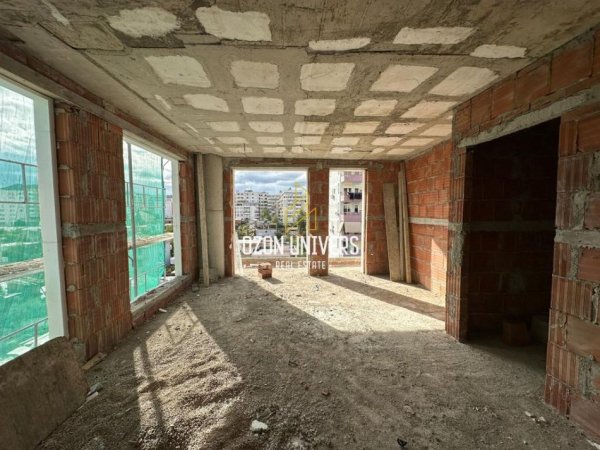 Tirane, shitet apartament 2+1+Ballkon Kati 5, 132 m² 165.000 € (Rruga Hito Cako, Astir Tirana, Albania)