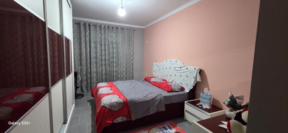 Vlore, shitet apartament 1+1+Ballkon Kati 10, 72 m² 115.000 € (Rruga Gjergj Kastrioti)
