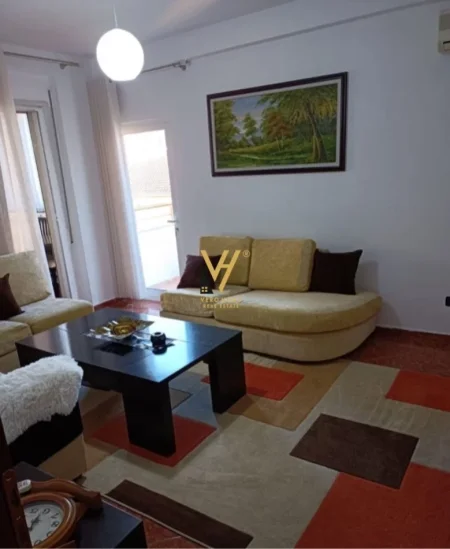 Tirane, jepet me qera apartament 1+1+Ballkon Kati 5, 90 m² 500 € (DON BOSKO)