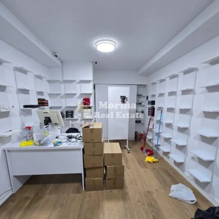 Tirane, shitet ambjent biznesi Kati 1, 23 m² 120.000 € (Sheshi Willson)
