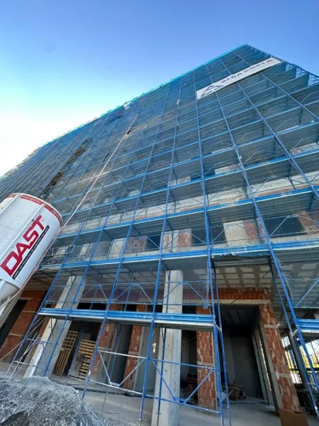 Tirane, shes apartament 2+1+Ballkon Kati 3, 102 m² 163.360 € (bulevardi bajram curri)