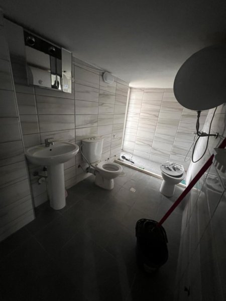 Tirane, shitet apartament 1+1 Kati 1, 69 m² 140.000 € (Tregu Elektrik)