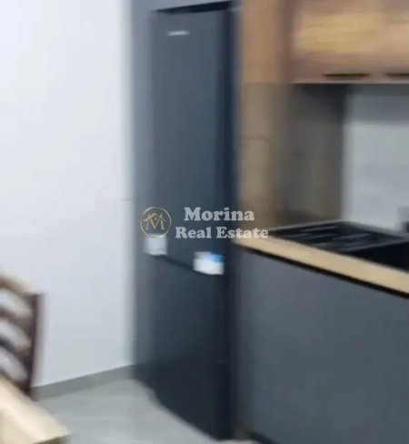 Tirane, jepet me qera apartament 2+1 Kati 4, 110 m² 550 € (Shkoze)