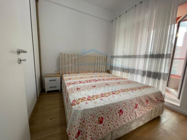 Tirane, jepet me qera apartament 1+1+Ballkon Kati 7, 52 m² 450 € (Ali Demi)