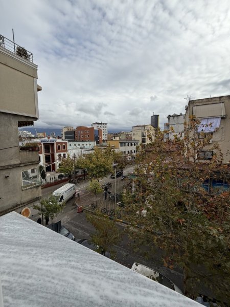 Tirane, shitet apartament 2+1 Kati 4, 73 m² 168.000 € (Rruga Mine Peza)