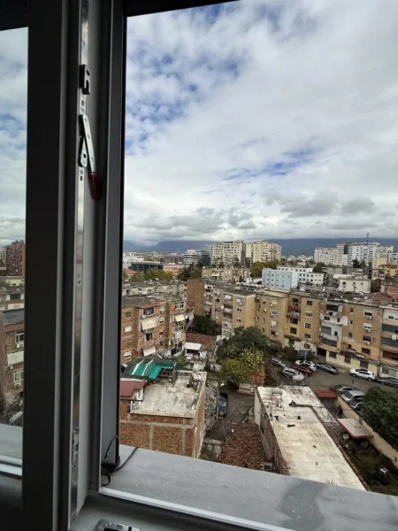 Tirane, shitet apartament 2+1 Kati 7, 93 m² 218.000 € (Rr.Haxhi Hysen Dalliu)