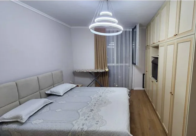 Tirane, shitet 1+1+Aneks+Ballkon Kati 5, 69 m² 130.000 € 
