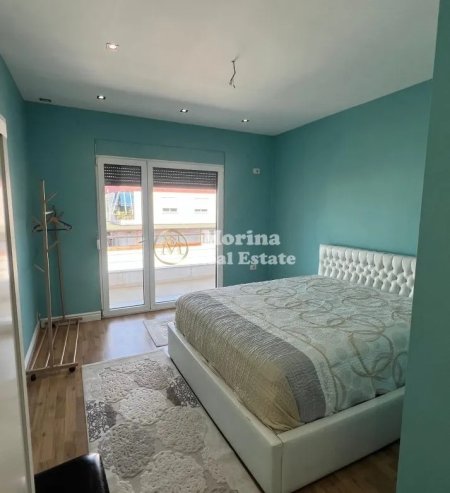 Tirane, jepet me qera apartament 2+1 Kati 8, 120 m² 550 € (Rruga Astrit Losha)