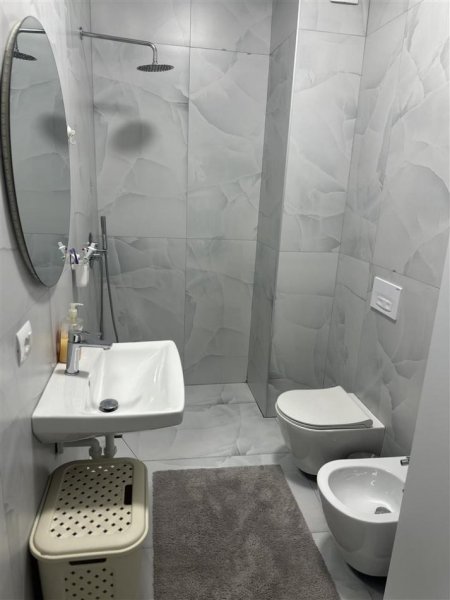 Tirane, jepet me qera apartament 1+1 Kati 2, 65 m² 450 € (Kompleksi Kaimi ne Ali Dem)