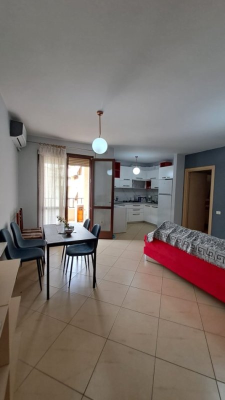 Tirane, jepet me qera apartament 2+1 , 102 m² 650 € (KOPESHTI BOTANIK)
