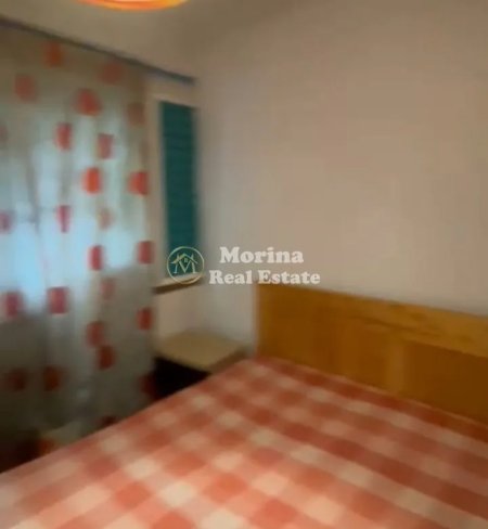 Tirane, jepet me qera apartament 1+1 Kati 1, 70 m² 350 € (Rruga Xhanfize Keko)