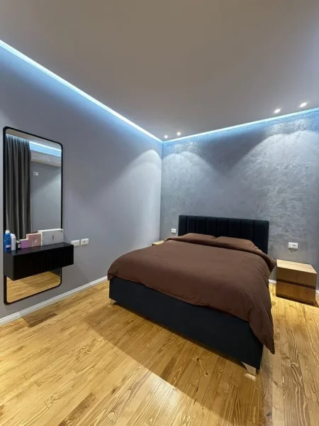 Tirane, shitet apartament 3+1+Aneks+Ballkon Kati 5, 250 m² 300.000 € (FRESK)