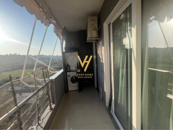 Tirane, jepet me qera apartament 2+1+Ballkon Kati 8, 120 m² 550 € (ASIR)