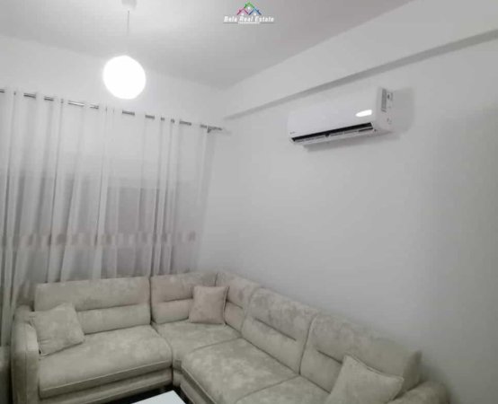 Tirane, jepet me qera apartament 1+1+Ballkon Kati 7, 45 m² 450 € (Rruga Pasho Hysa)